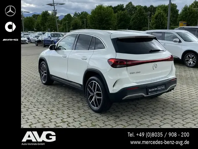 Mercedes-Benz EQA 250