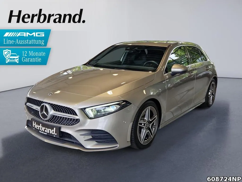 Mercedes-Benz A 220