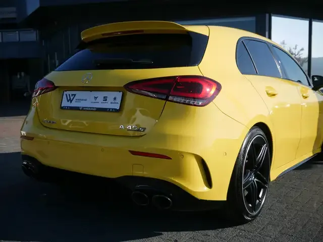 Mercedes-Benz A 45 AMG