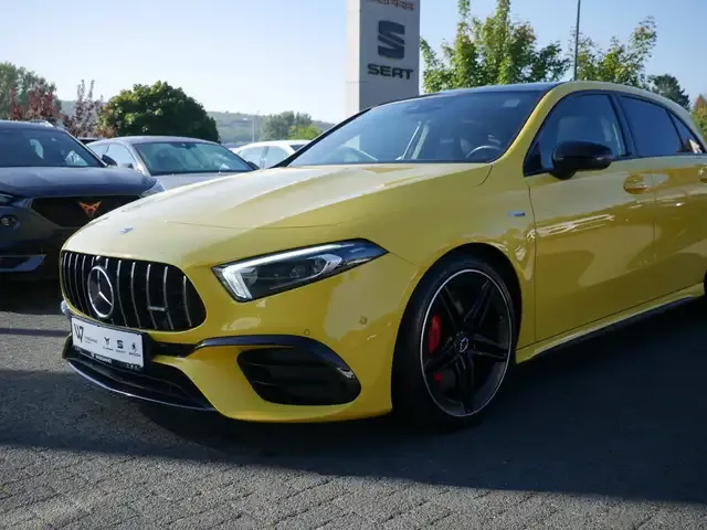 Mercedes-Benz A 45 AMG