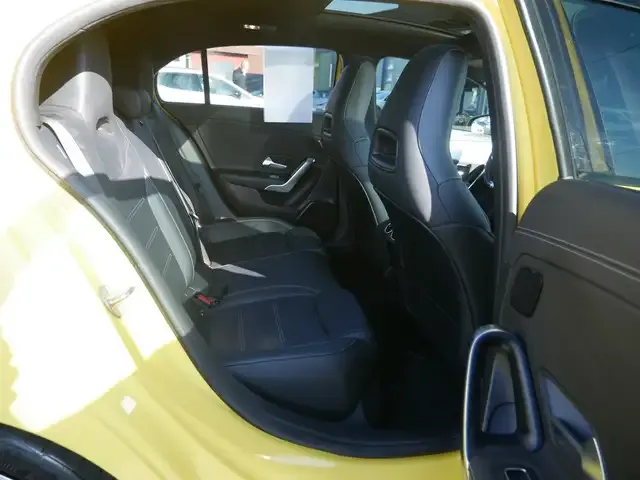 Mercedes-Benz A 45 AMG