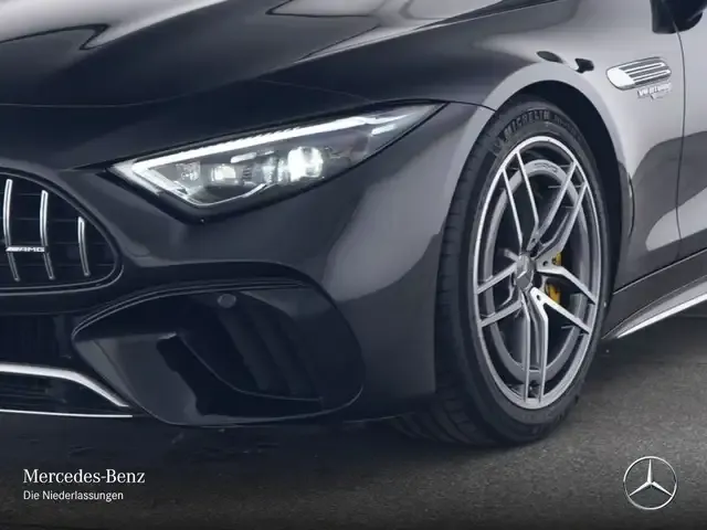 Mercedes-Benz SL 63 AMG