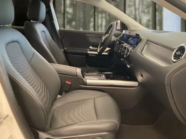 Mercedes-Benz GLA 180