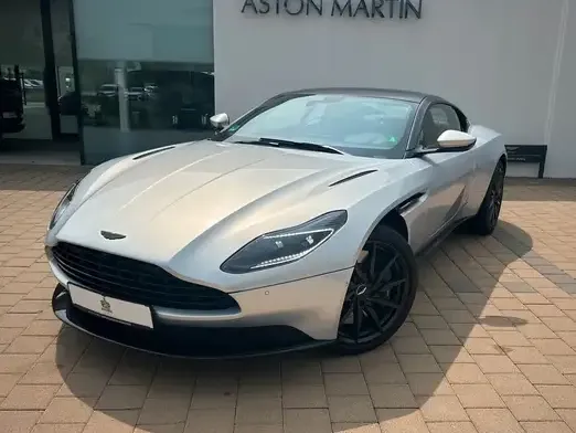 Aston Martin DB11