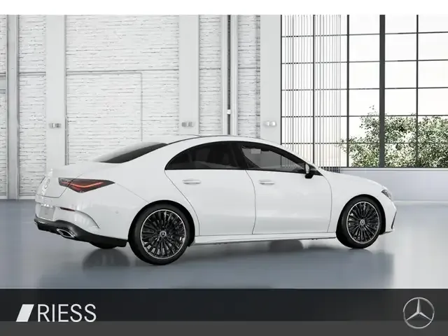 Mercedes-Benz CLA 220