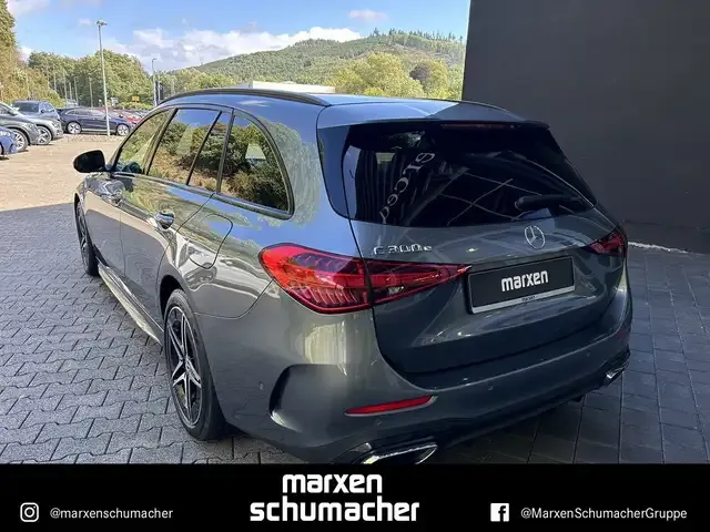 Mercedes-Benz C 300