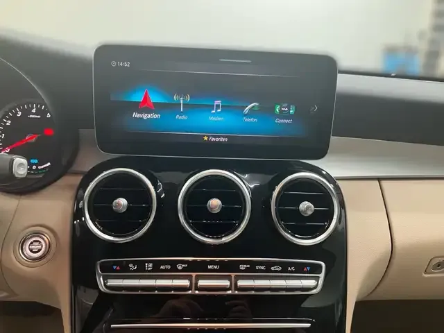Mercedes-Benz C 200