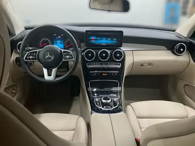 Mercedes-Benz C 200