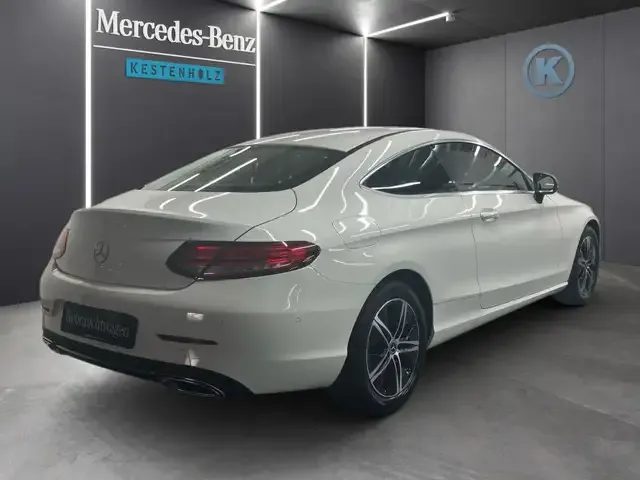 Mercedes-Benz C 200