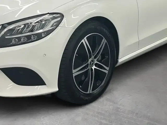 Mercedes-Benz C 200