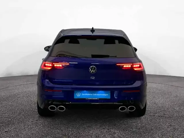 Volkswagen Golf R