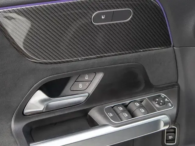 Mercedes-Benz GLB 250