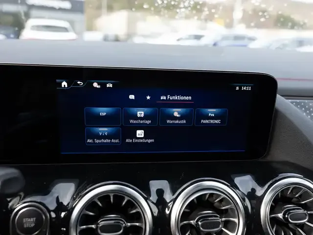 Mercedes-Benz EQA 250