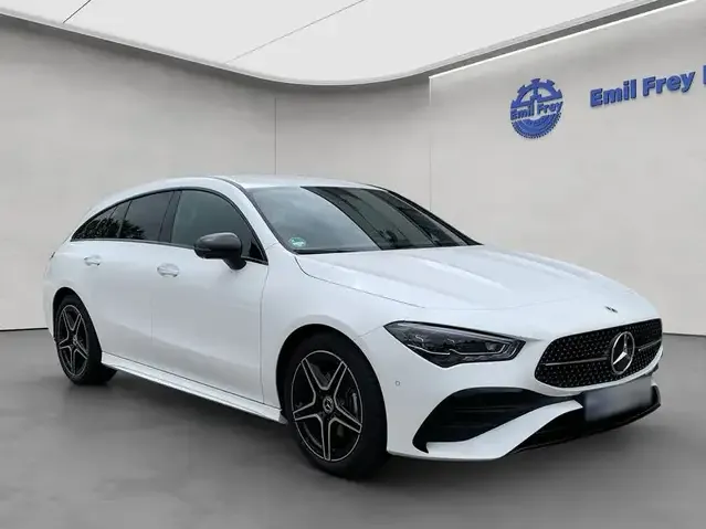 Mercedes-Benz CLA 180