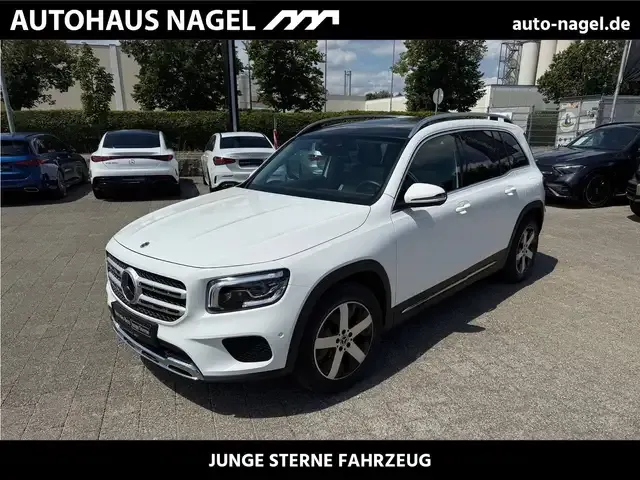 Mercedes-Benz GLB 200