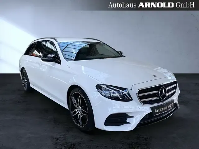 Mercedes-Benz E 200