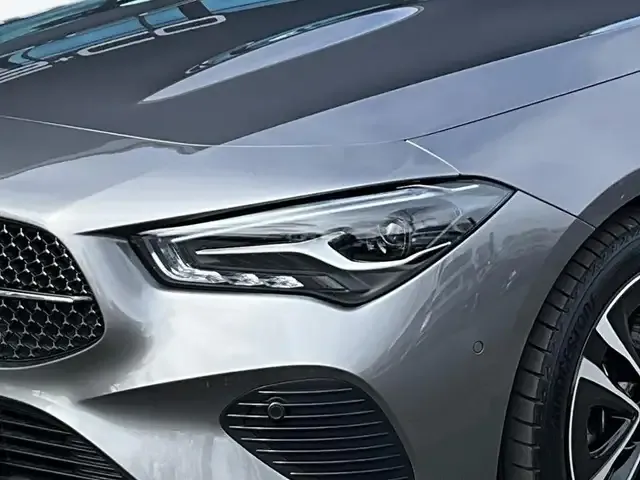 Mercedes-Benz CLA 180