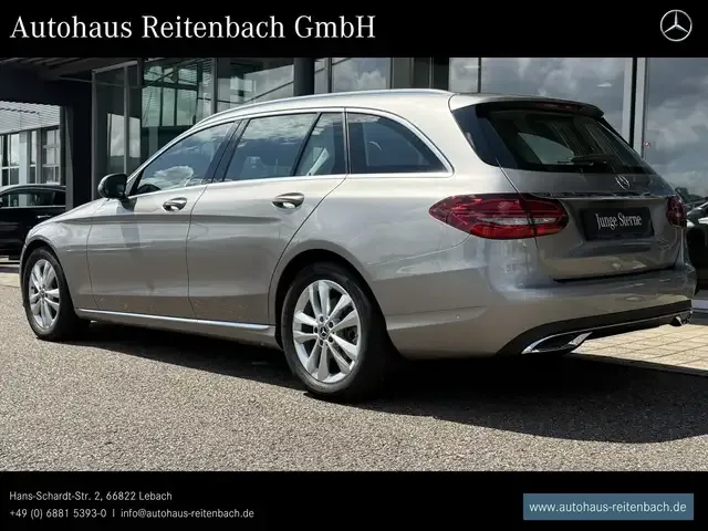 Mercedes-Benz C 180