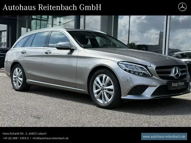 Mercedes-Benz C 180