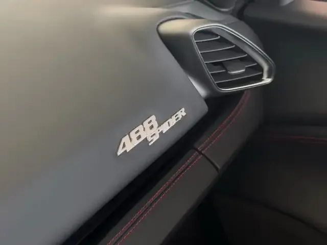 Ferrari 488