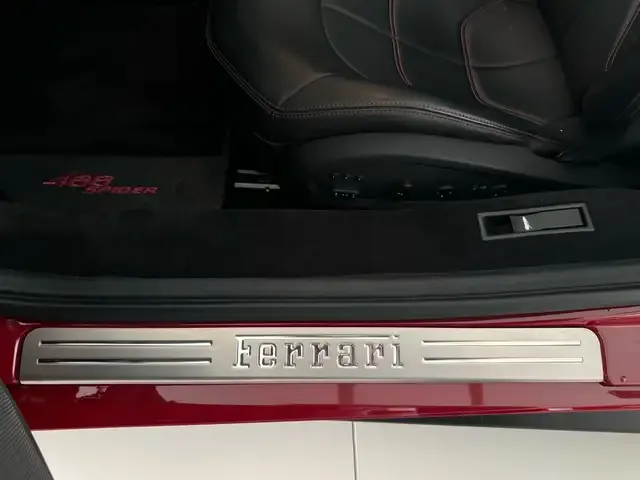 Ferrari 488