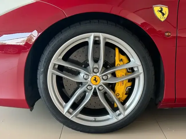 Ferrari 488