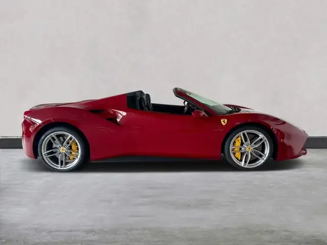 Ferrari 488