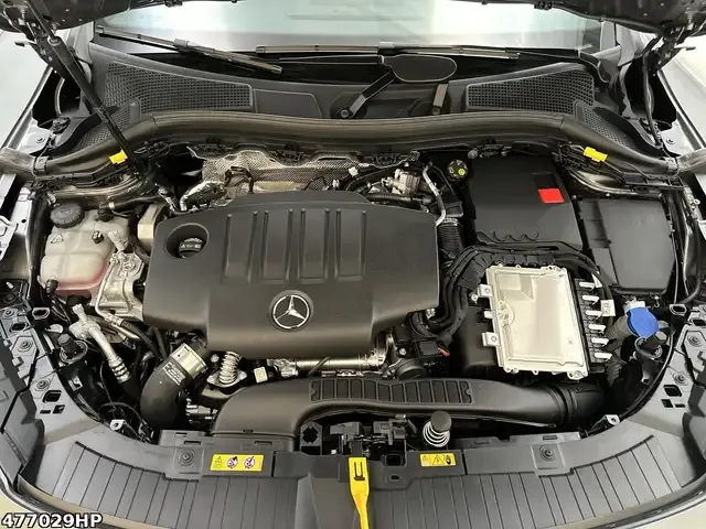 Mercedes-Benz GLA 220