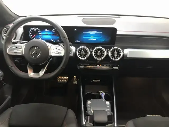 Mercedes-Benz EQB 300