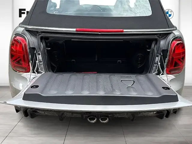 MINI John Cooper Works Cabrio