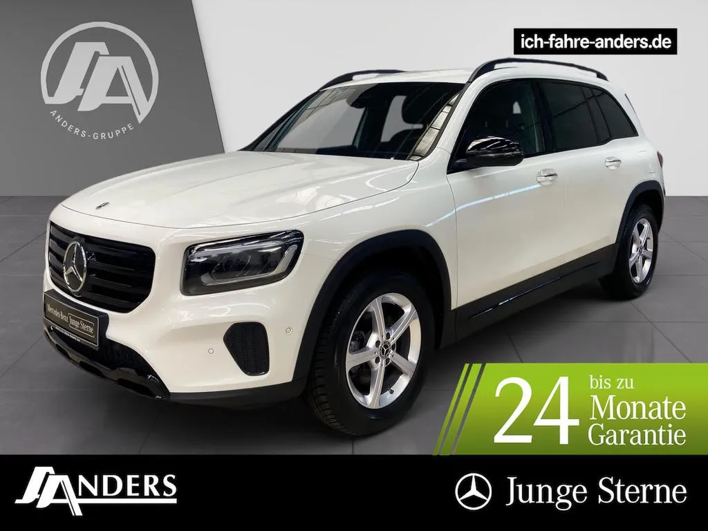 Mercedes-Benz GLB 200