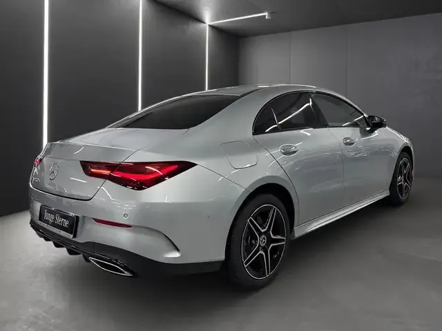 Mercedes-Benz CLA 250