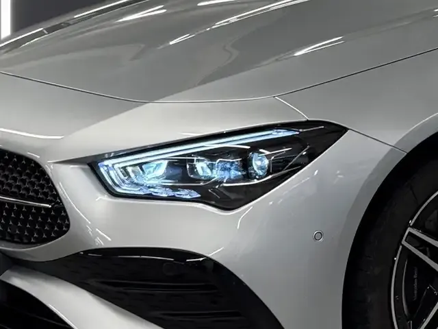 Mercedes-Benz CLA 250