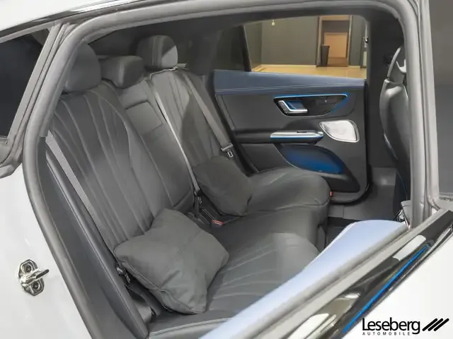 Mercedes-Benz EQE 500