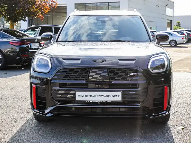 MINI John Cooper Works Countryman