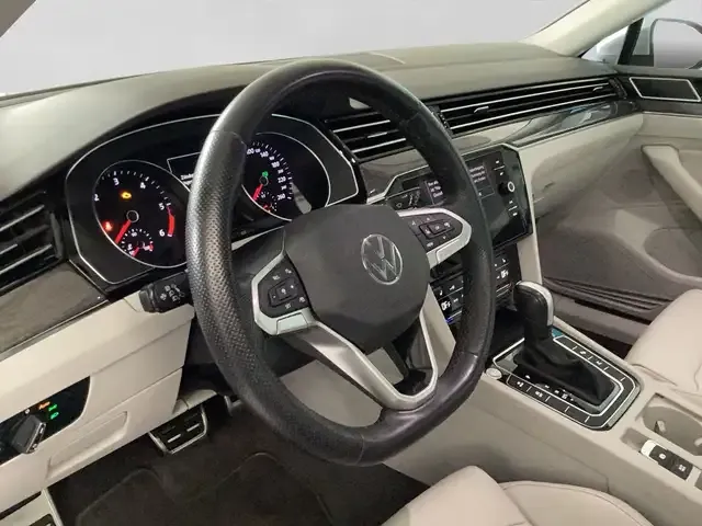 Volkswagen Passat Alltrack