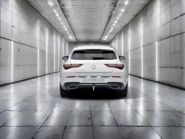 Mercedes-Benz CLA 180