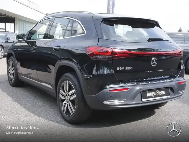 Mercedes-Benz EQA 250