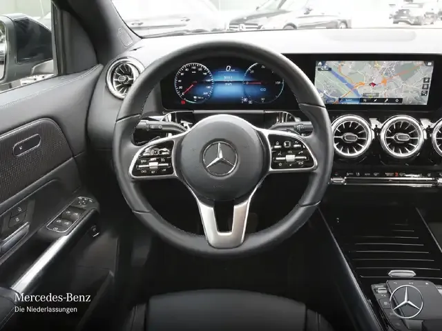 Mercedes-Benz EQA 250