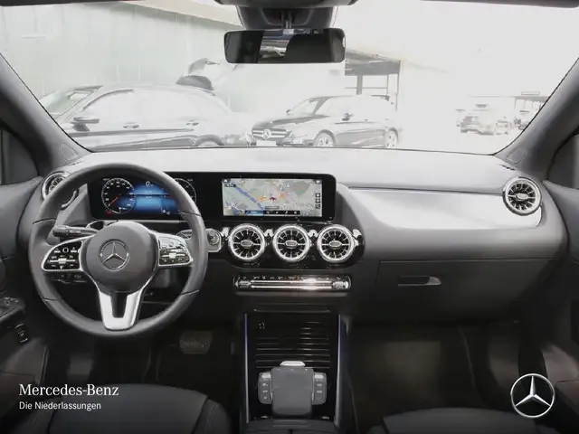 Mercedes-Benz EQA 250