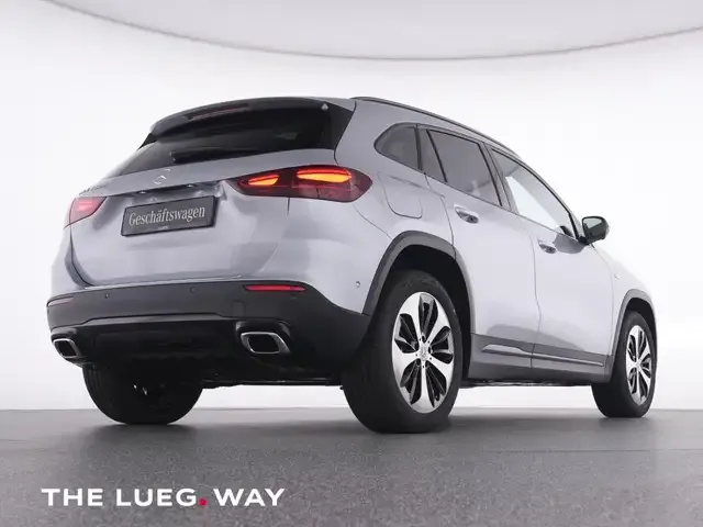 Mercedes-Benz GLA 250