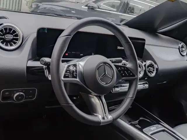 Mercedes-Benz EQA 350