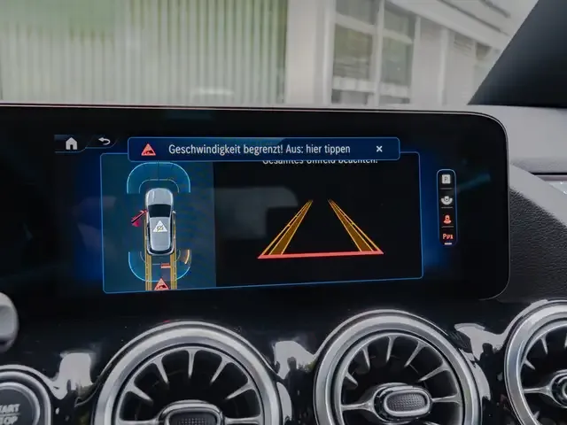 Mercedes-Benz EQA 350