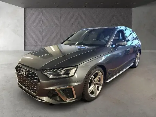 Audi S4