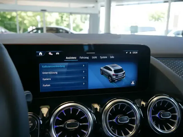 Mercedes-Benz GLA 180