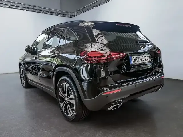Mercedes-Benz GLA 180