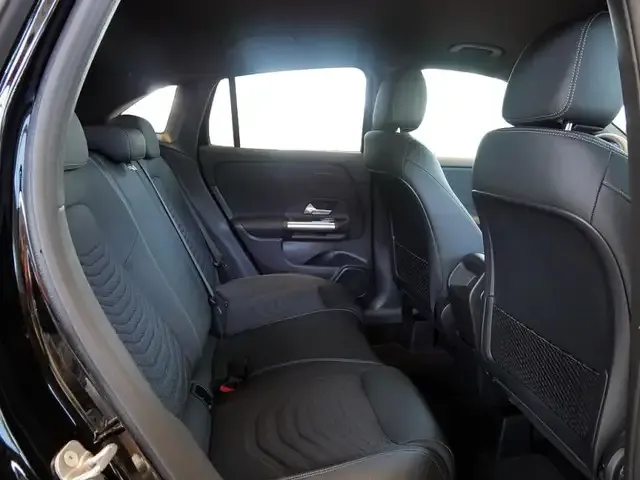 Mercedes-Benz GLA 180