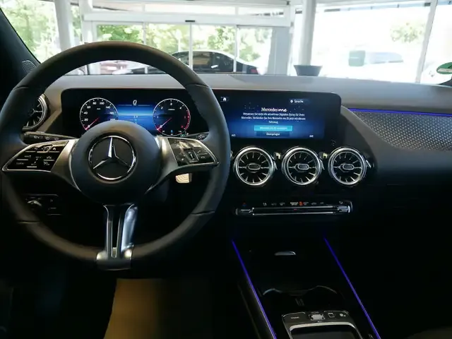Mercedes-Benz GLA 180