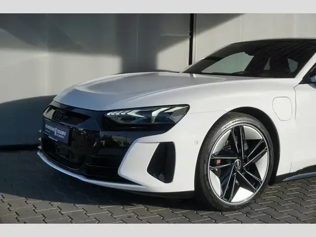 Audi e-tron GT