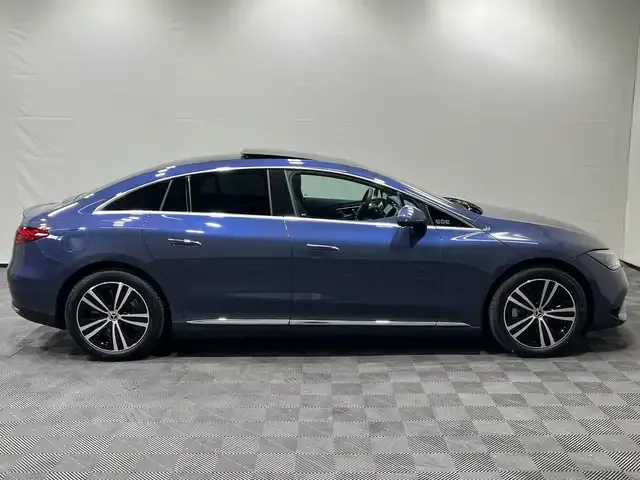 Mercedes-Benz EQE 300